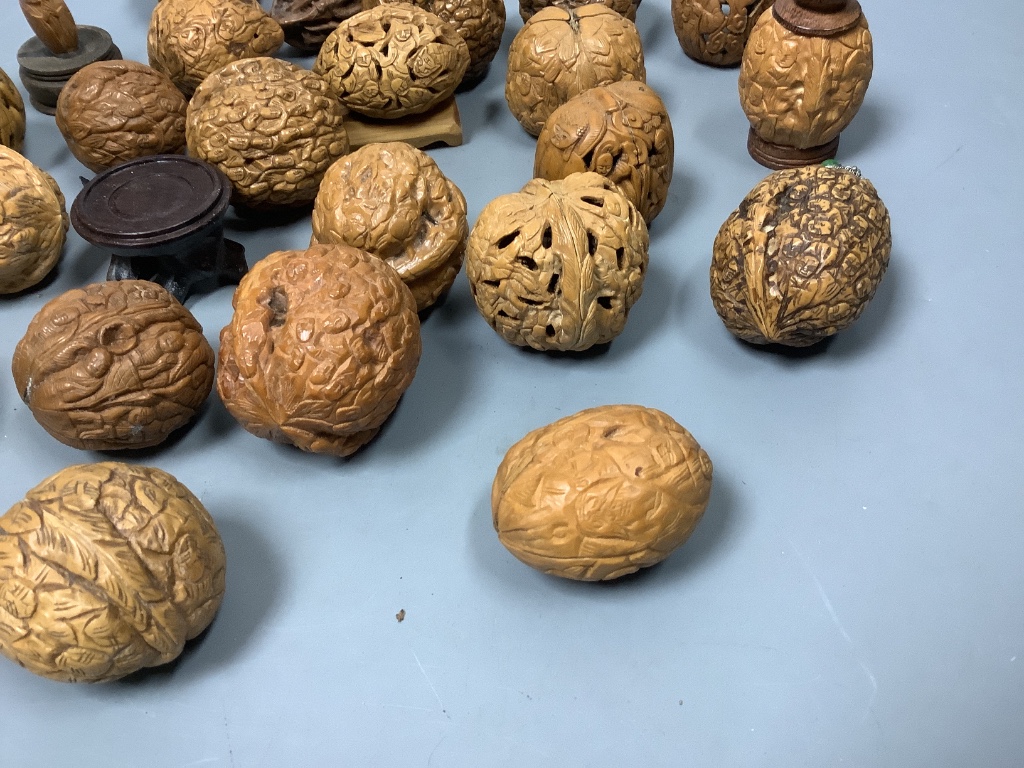 Various Chinese carved walnut shells